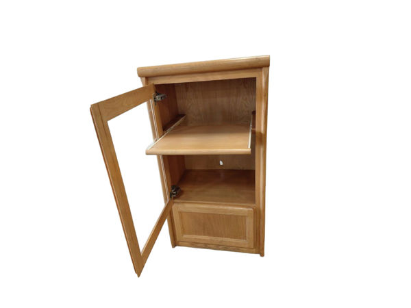 ~/upload/Lots/166397/AdditionalPhotos/73vnweh4ucq6a/Oak Veneer Glassdoor Cabinet open_t600x450.jpg